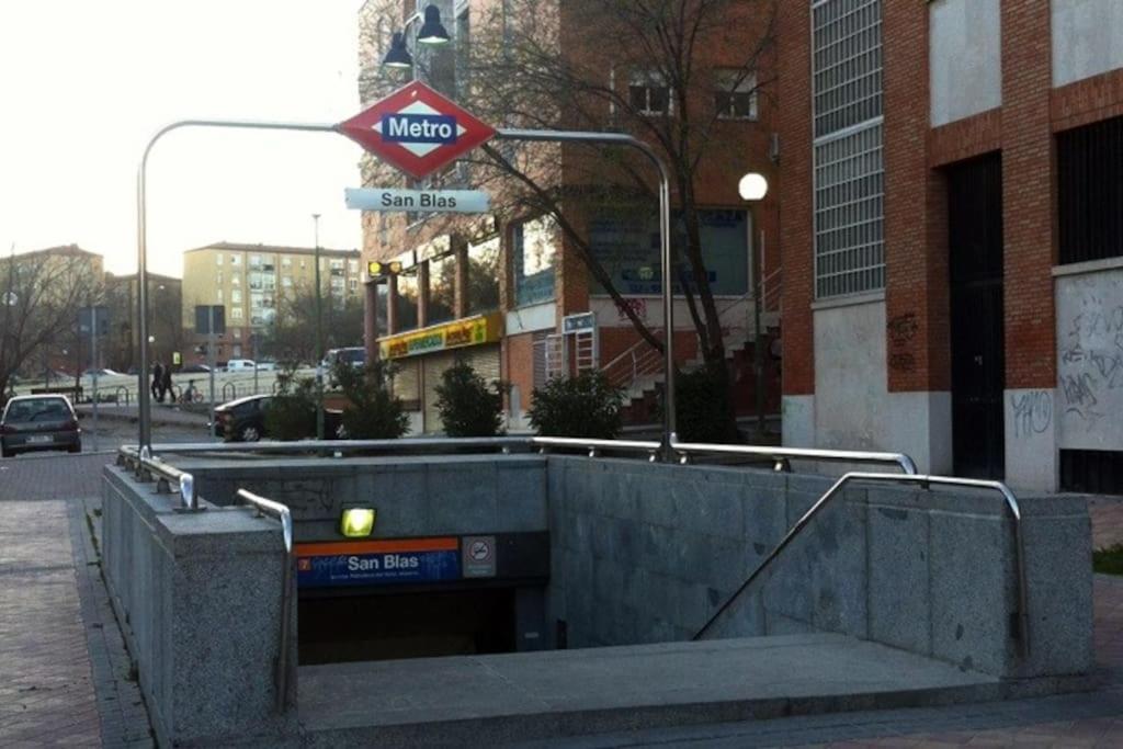 Bonito Apartamento. Estadio Wanda - Metro Sanblas Daire Madrid Dış mekan fotoğraf